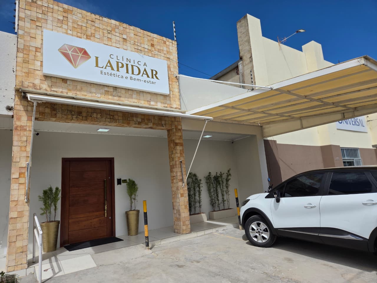 Fachada da Clínica Lapidar, na avenida Mario Jorge Menezes Viêira